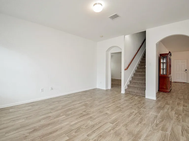 21723 Britton Hill Way — Photo 14