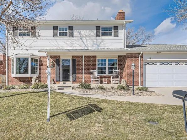855 S Newcombe Way, Lakewood, CO 80226