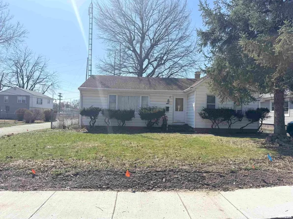 1422 E Stanford Ave, Springfield, IL 62703