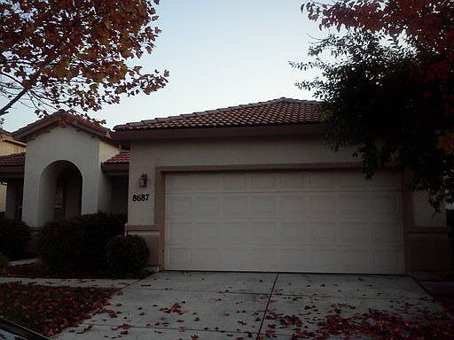 2nd image of 8687 Heritage Hill Dr