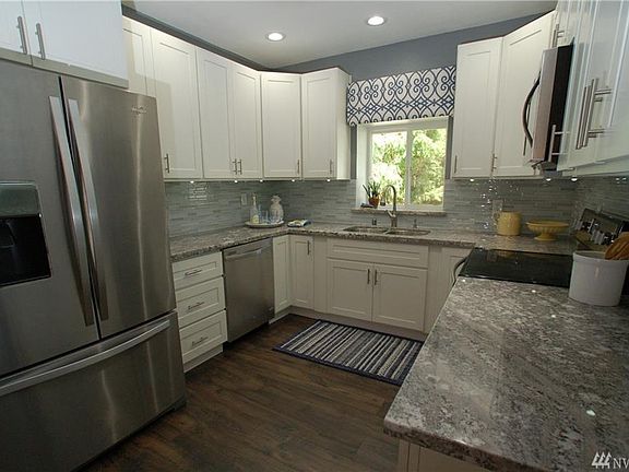 5th image of 5524 15th Ave NE