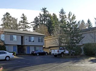 Raleigh Pines Apartments, Portland, OR 97221