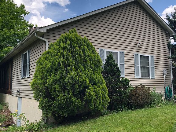 3rd image of 5150 Fillmore Dr NE