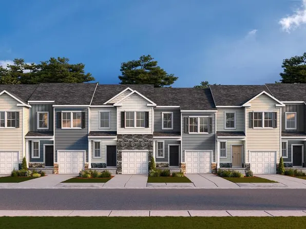 14 W Strasburg Rd, Front Royal, VA 22630