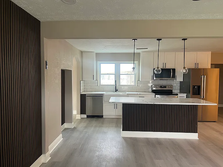 175 Moss Dr — Photo 9