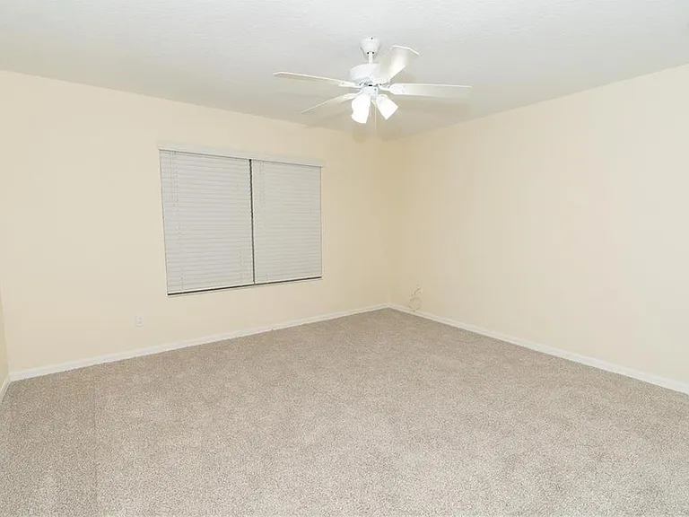 9018 Verona Sound Way — Photo 16