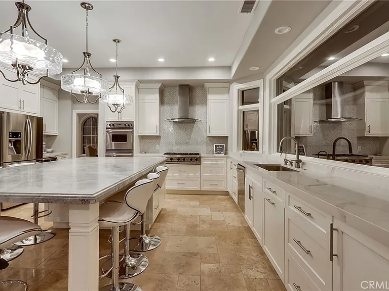 28092 Tefir — Photo 19