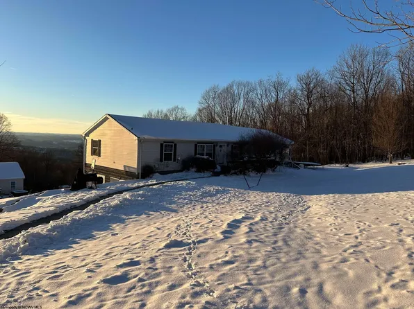 107 Sunset View Dr, Morgantown, WV 26508