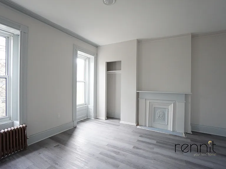 77 Somers St #2 — Photo 14