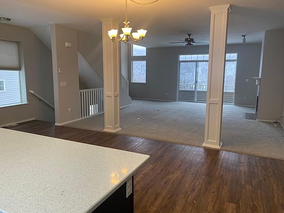 3rd image of 20349 Riverside Dr