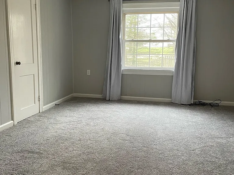 231 N Spring Grove St #3 — Photo 11