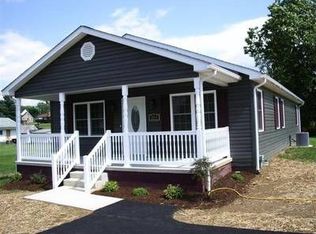 1014 Ramona Ave, Shenandoah, VA 22849