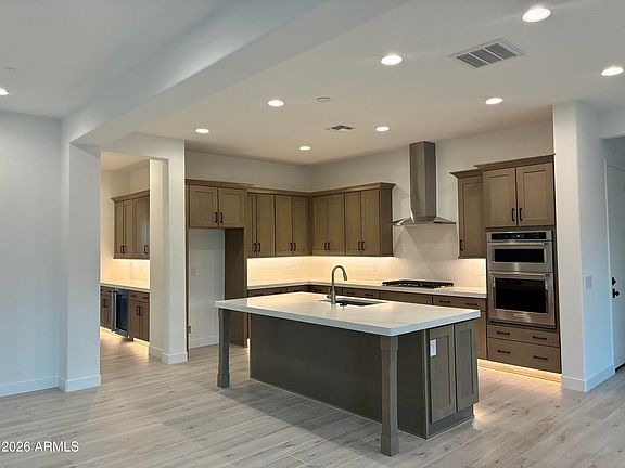 2nd image of 1163 E PALM BEACH Drive