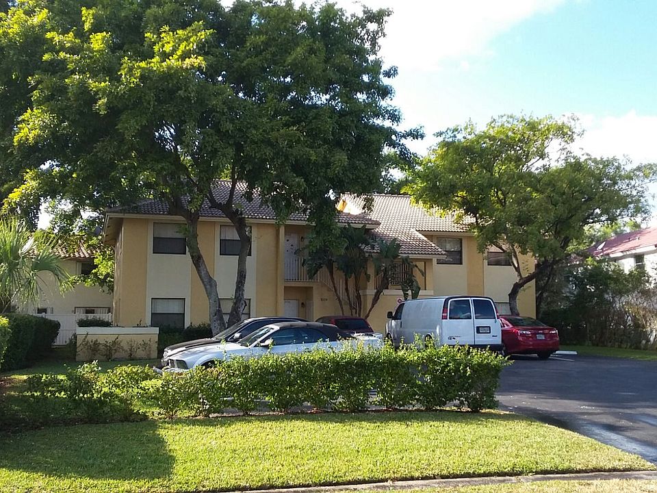 1st image of 3550 NW 114th Ln