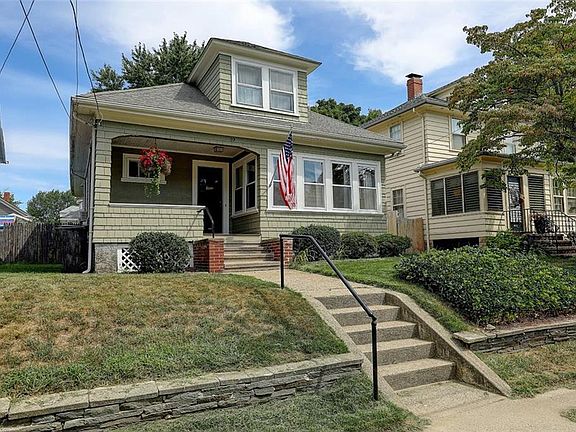 2nd image of 99 Edgewood Ave