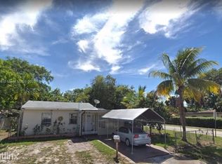 400 NE 162nd St, Miami, FL 33162