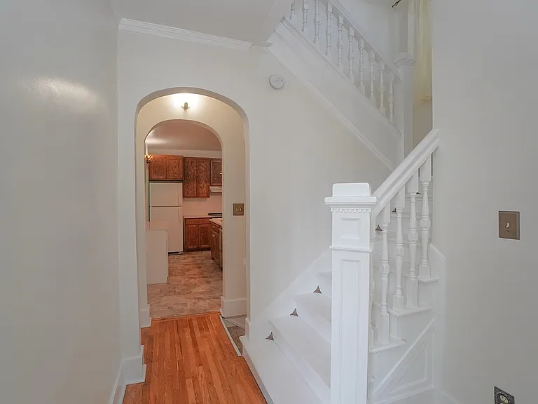 2389 W Boise Ave — Photo 3