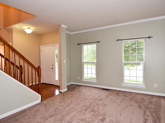 2nd image of 2987 Medford Dr