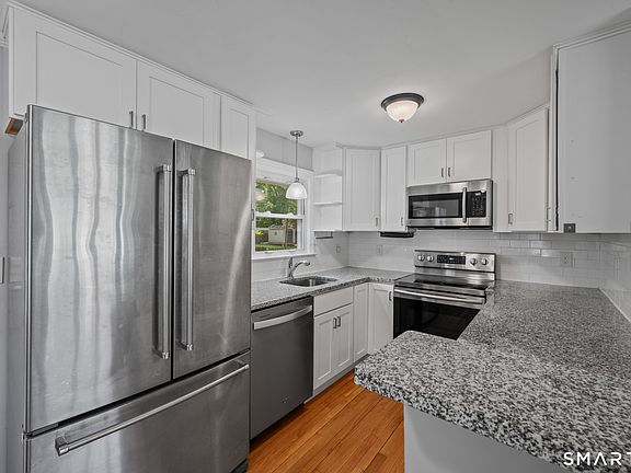 2nd image of 6 Charles Street