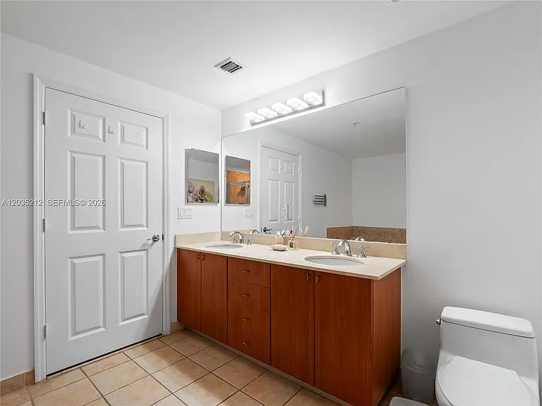 888 S Douglas Rd #302 — Photo 25