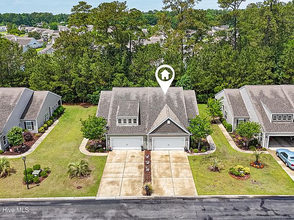 3rd image of 76 Calabash Lakes Boulevard