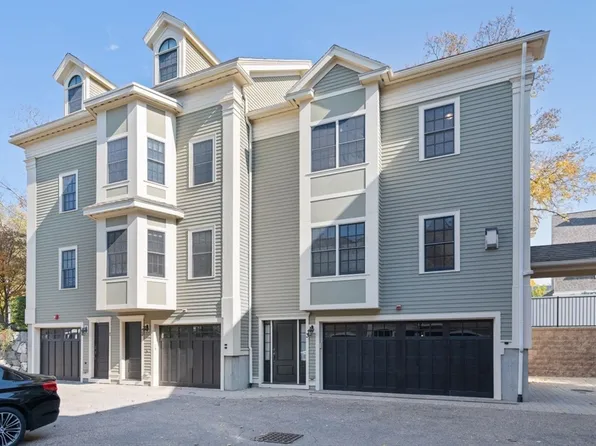 426 Main St Unit 3, Waltham, MA 02452