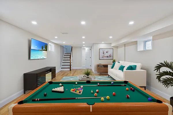 Sold by Trusted Property Advisors Corp | media 19