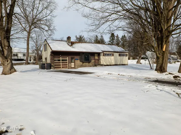 50 Maplewood Drive, Ballston Lake, NY 12019