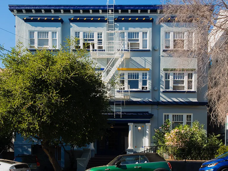 2715 Channing — Photo 19
