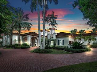 8465 Twin Lake Dr, Boca Raton, FL 33496