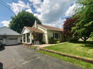 20 Oriole Rd, Lock Haven, PA 17745