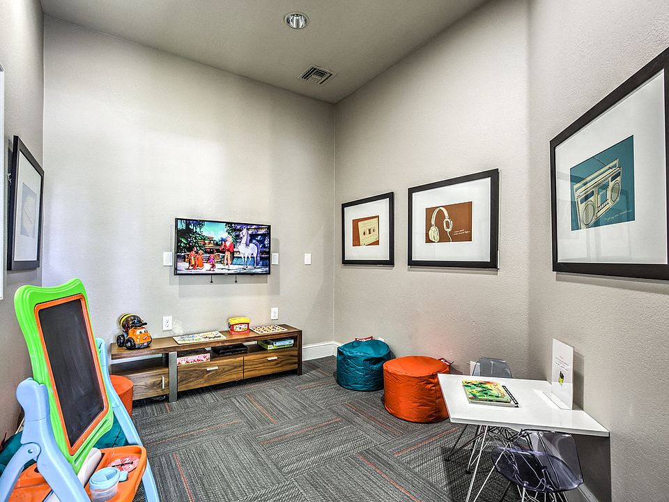 Resident Lounge