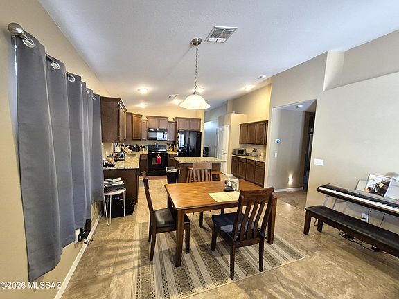 5th image of 1330 S Kelson Pl