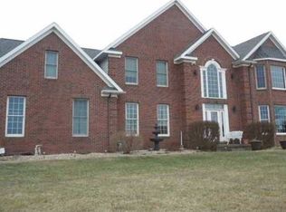 759 State Route 10, Lincoln, IL 62656