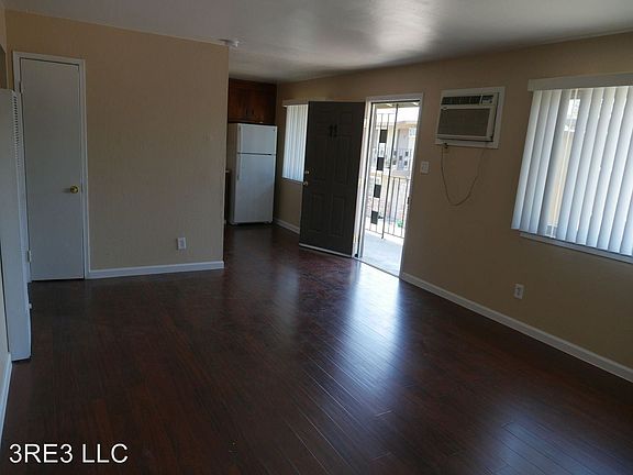 5th image of 3550 Auburn Blvd APT 11