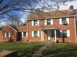 6036 Munson Hill Rd, Falls Church, VA 22041