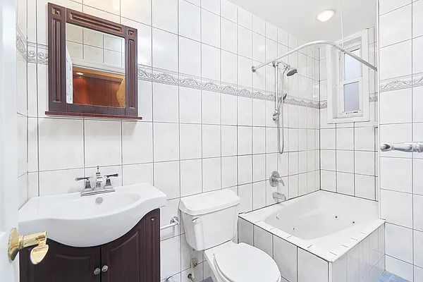 Rented by United Group | media 30