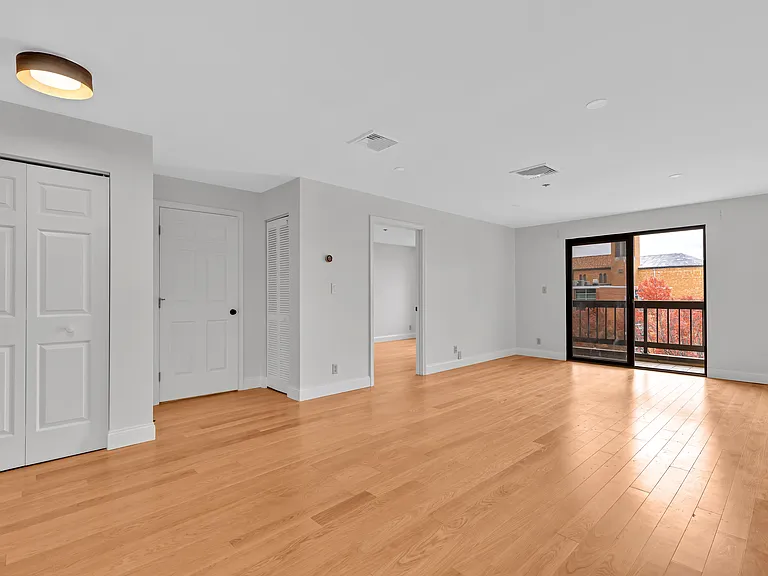 24 Corey St #305 — Photo 22