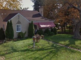 800 Irwin Dr, Pittsburgh, PA