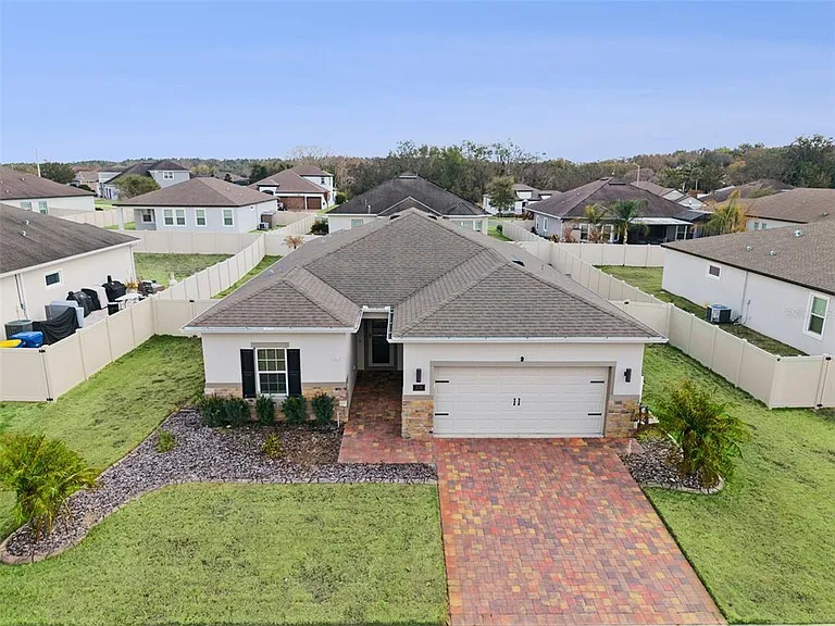 236 Messina Pl — Photo 3