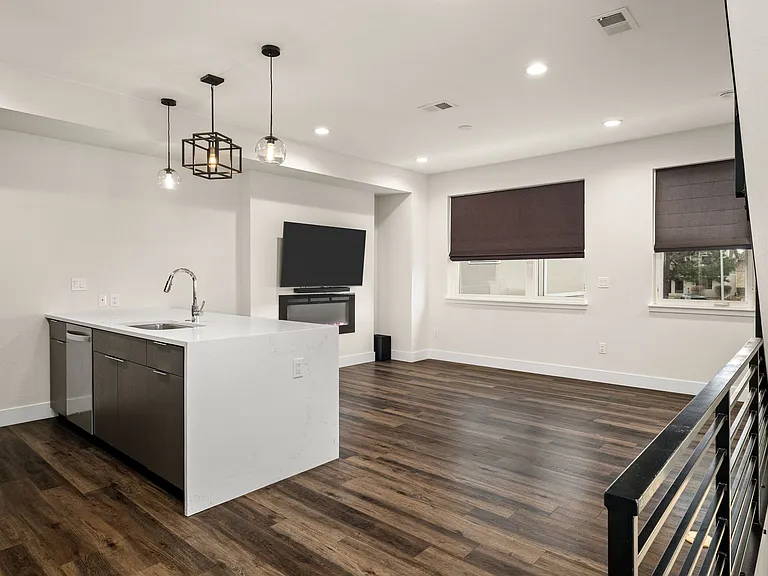 1204 S Reed Way — Photo 8