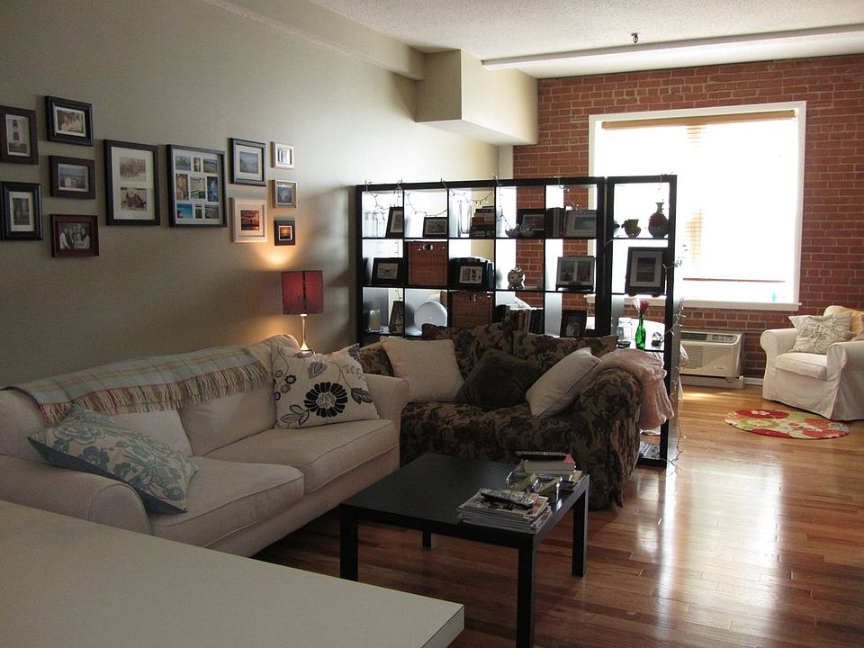 1st image of 32 Haviland St #203