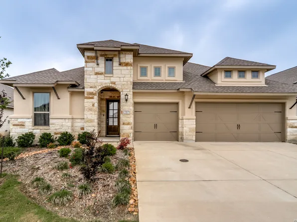 107 Valencia, Boerne, TX 78006