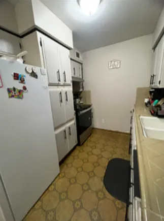 2 bed, 800 sqft, $1,350 — Photo 4