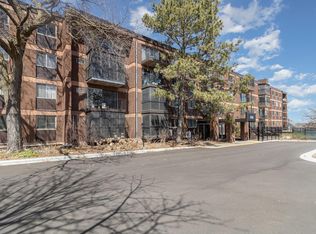 334 Cherokee Ave APT 401, Saint Paul, MN 55107