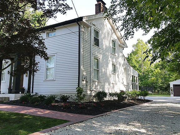 3rd image of 114 E McKinley Way