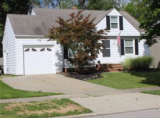 1268 Churchill Rd, Lyndhurst, OH 44124