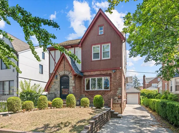 29 Exeter Street image 1 of 17