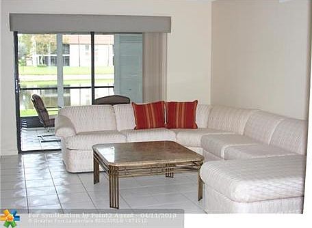 4th image of 10431 S Circle Lake Dr APT 101