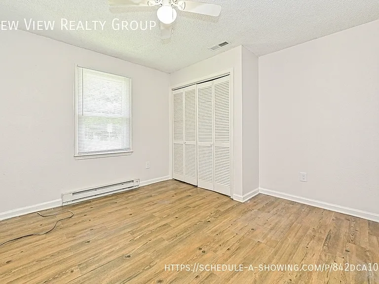 1119 Grady St — Photo 15